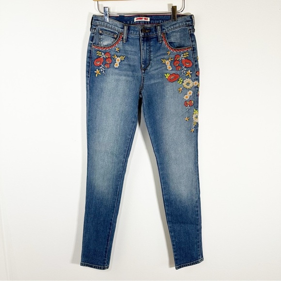 NWT Johnny Was Embroidered Skinny Jeans Vintage Wash Boho Size 25 - Picture 4 of 15